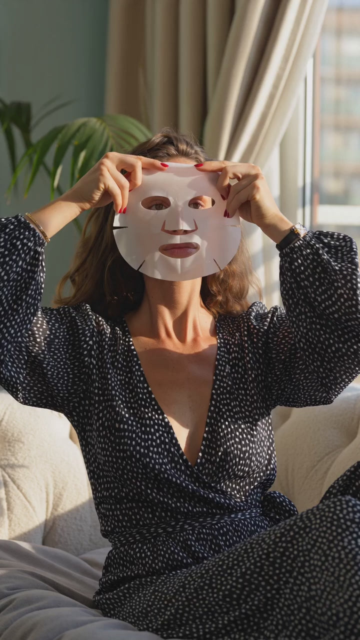 Load video: sheWim® Recovery Mask – Skin Repair &amp; Hydration (set of 4)